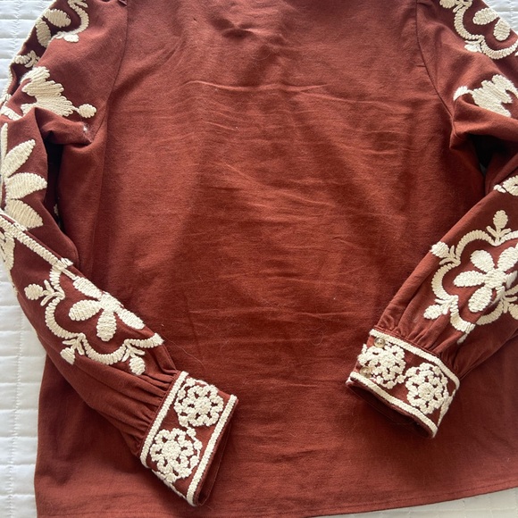 Elegant Rust Floral Blouse - Picture 10 of 10